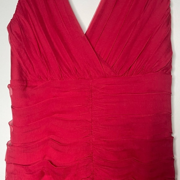 Tadashi shoji 100% silk sleeveless red elegant v neck dress size 12 - Picture 7 of 8